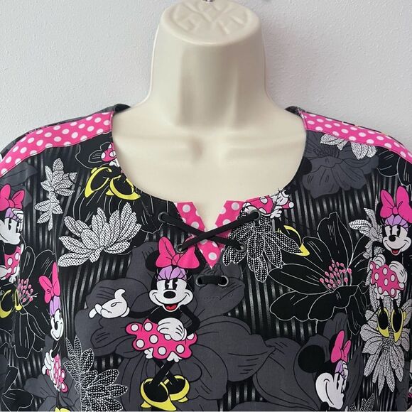 Disney Minnie Mouse Medical Scrub Top Size M - Picture 2 of 6